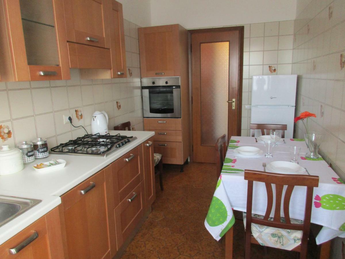 Red Rose Apartment Stresa Exterior photo