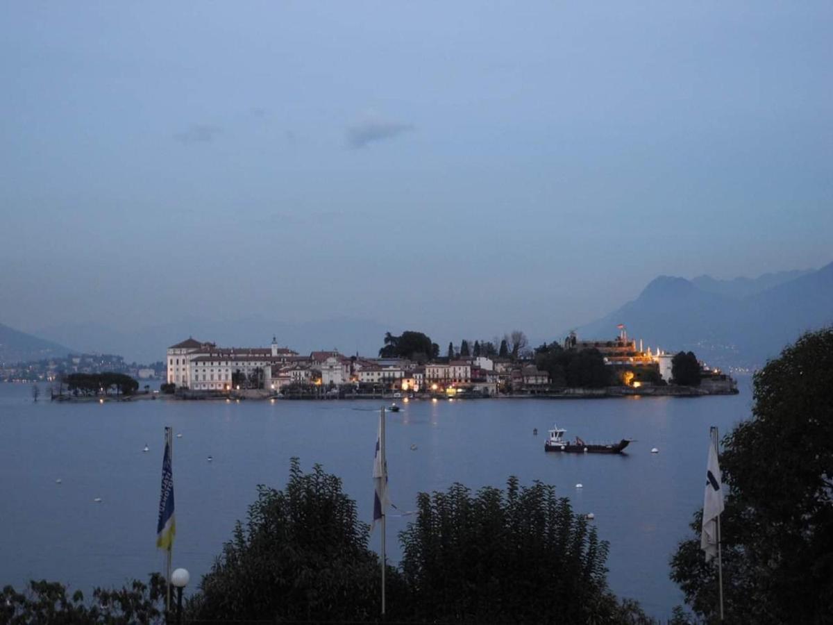 Red Rose Apartment Stresa Exterior photo